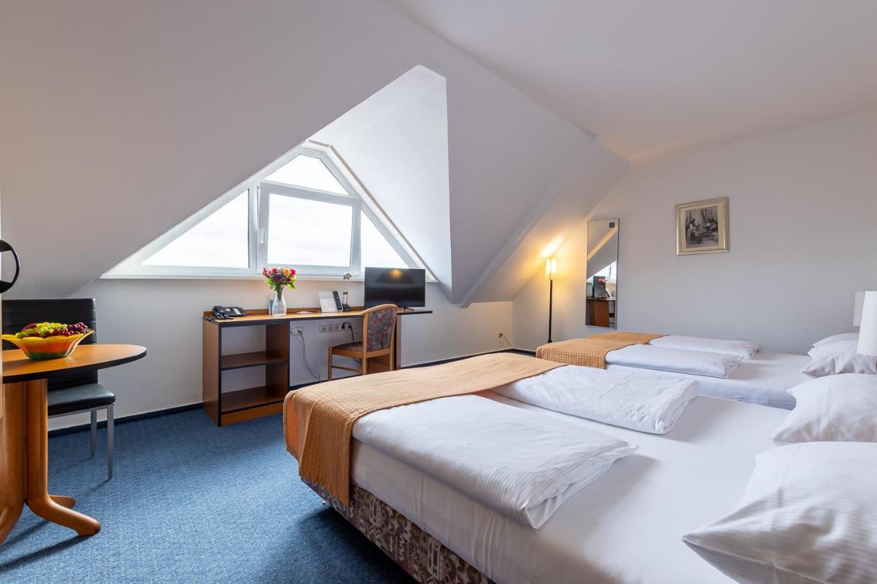 Trip Inn Kongresshotel Frankfurt-رودغاو المظهر الخارجي الصورة