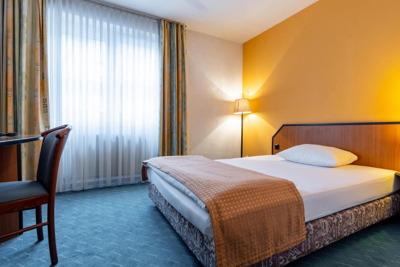 Trip Inn Kongresshotel Frankfurt-رودغاو المظهر الخارجي الصورة